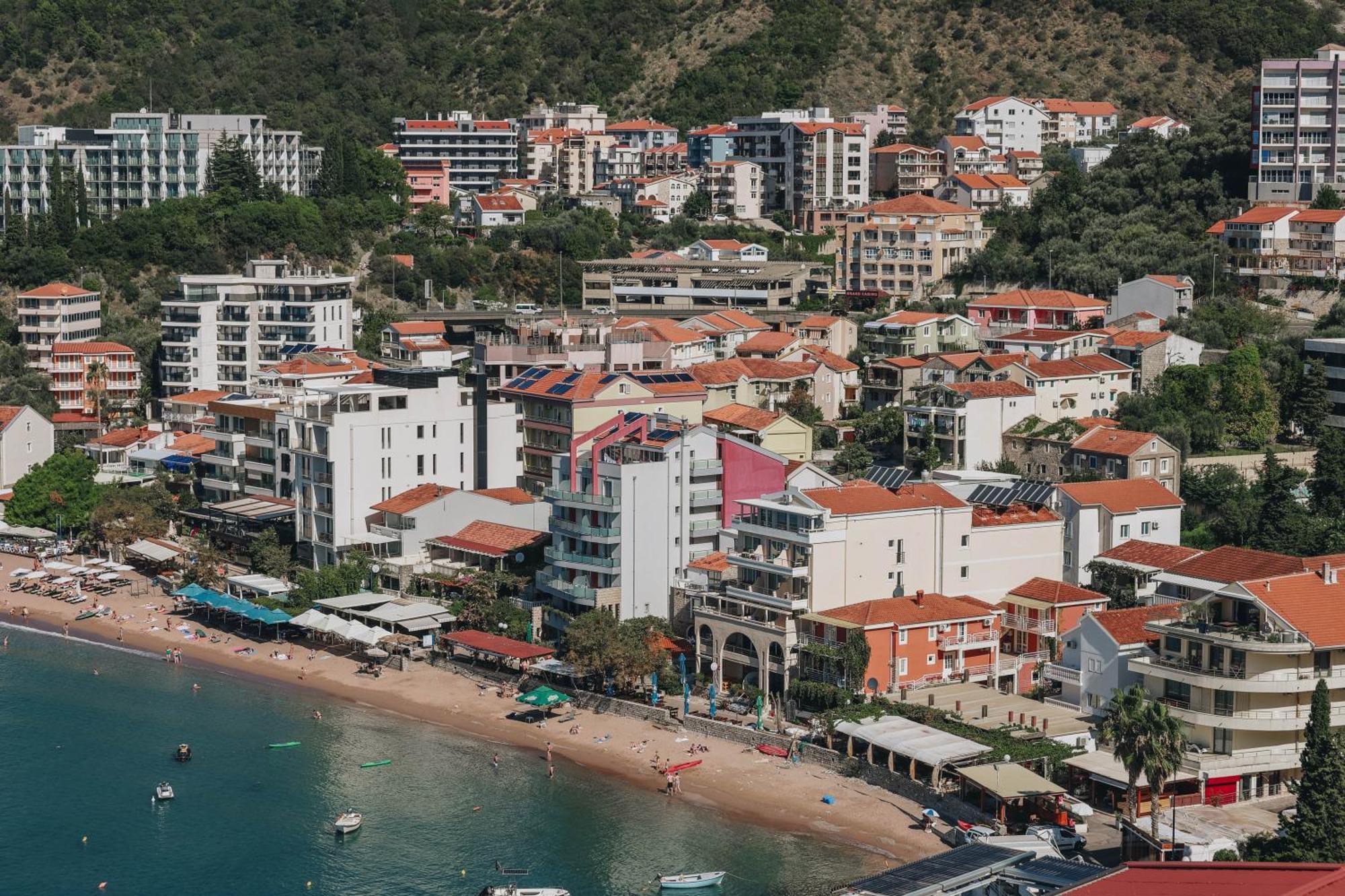 Apartment Near Ponta Nova Of Rafailovici Becici  Exterior photo